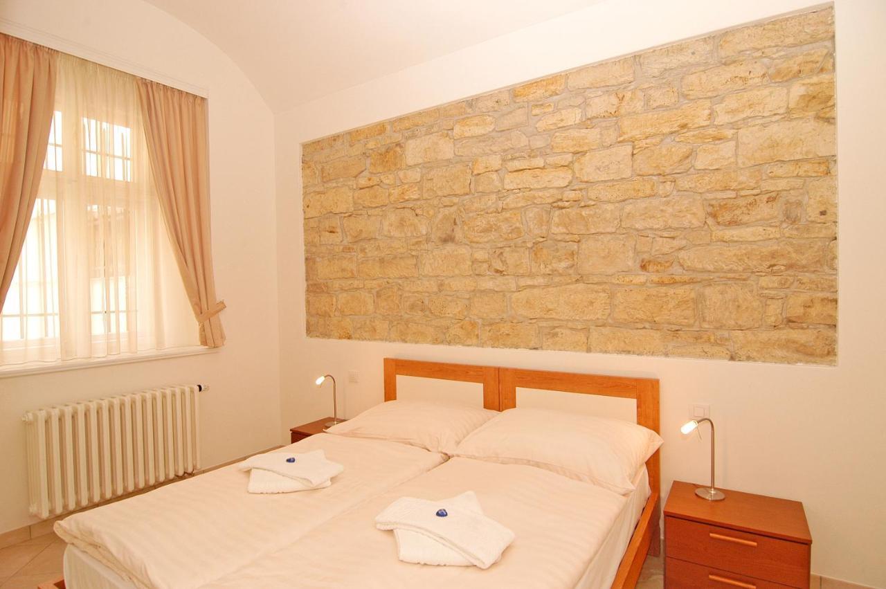 Residence La Familia Prague Luaran gambar