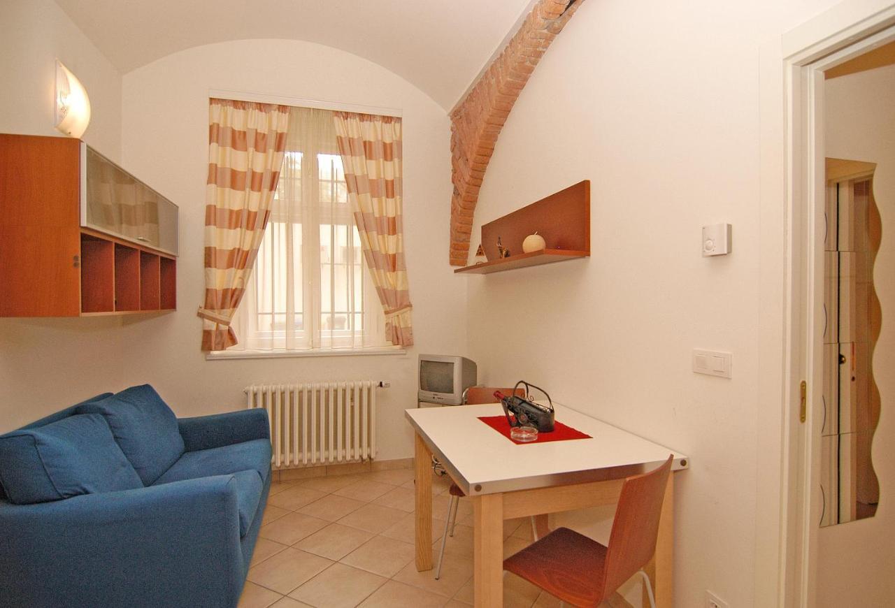 Residence La Familia Prague Luaran gambar